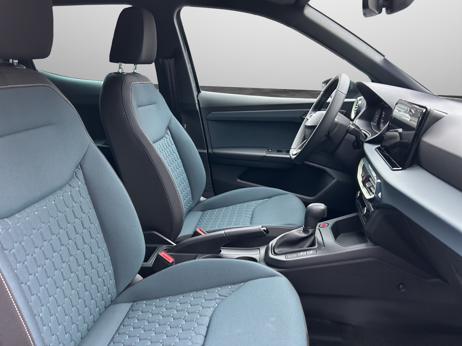 SEAT Arona 1.0 TSI Eco Style DSG-image-10