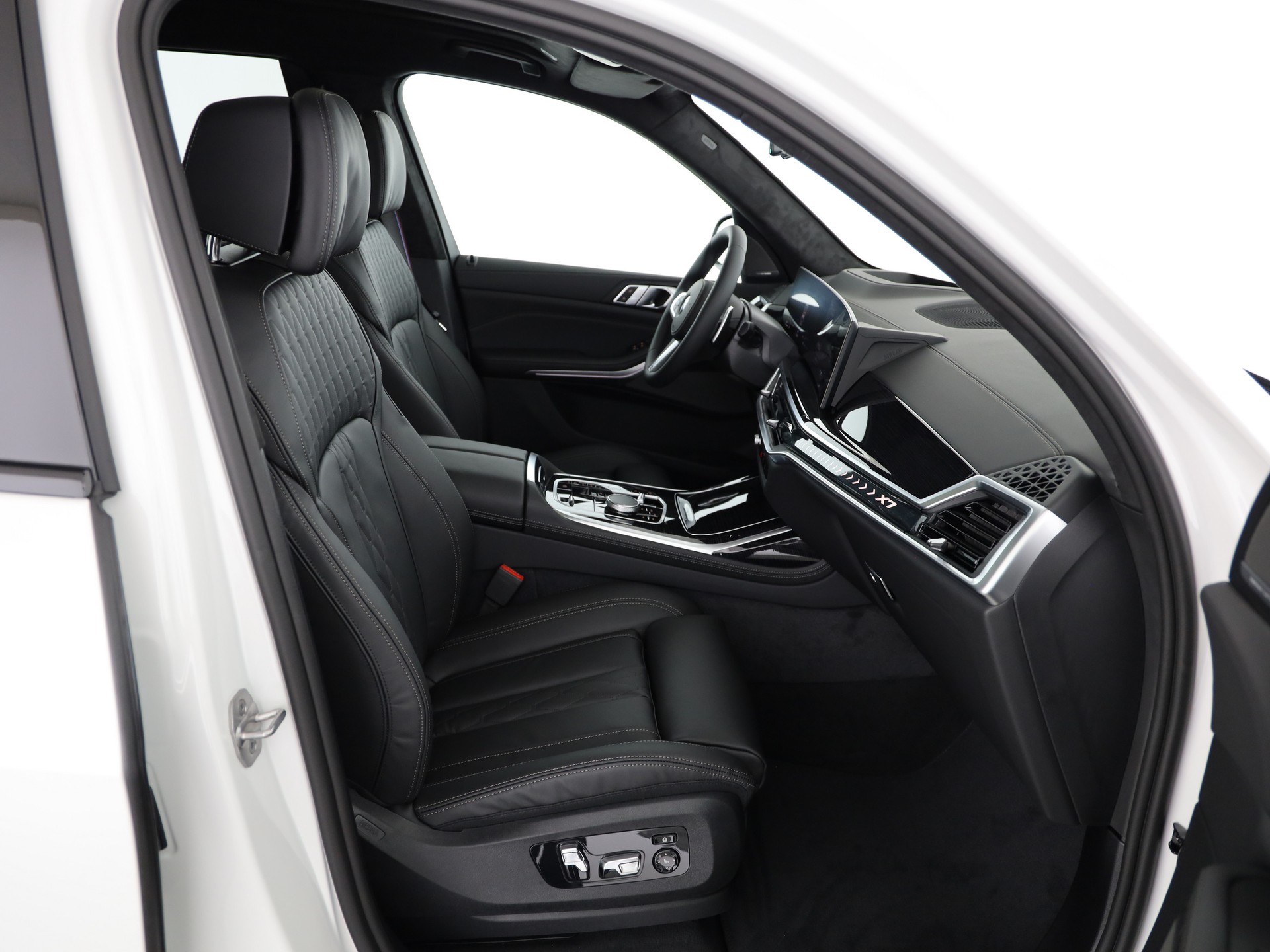 BMW X7 xDr 48 40d M Sport Pro-image-13