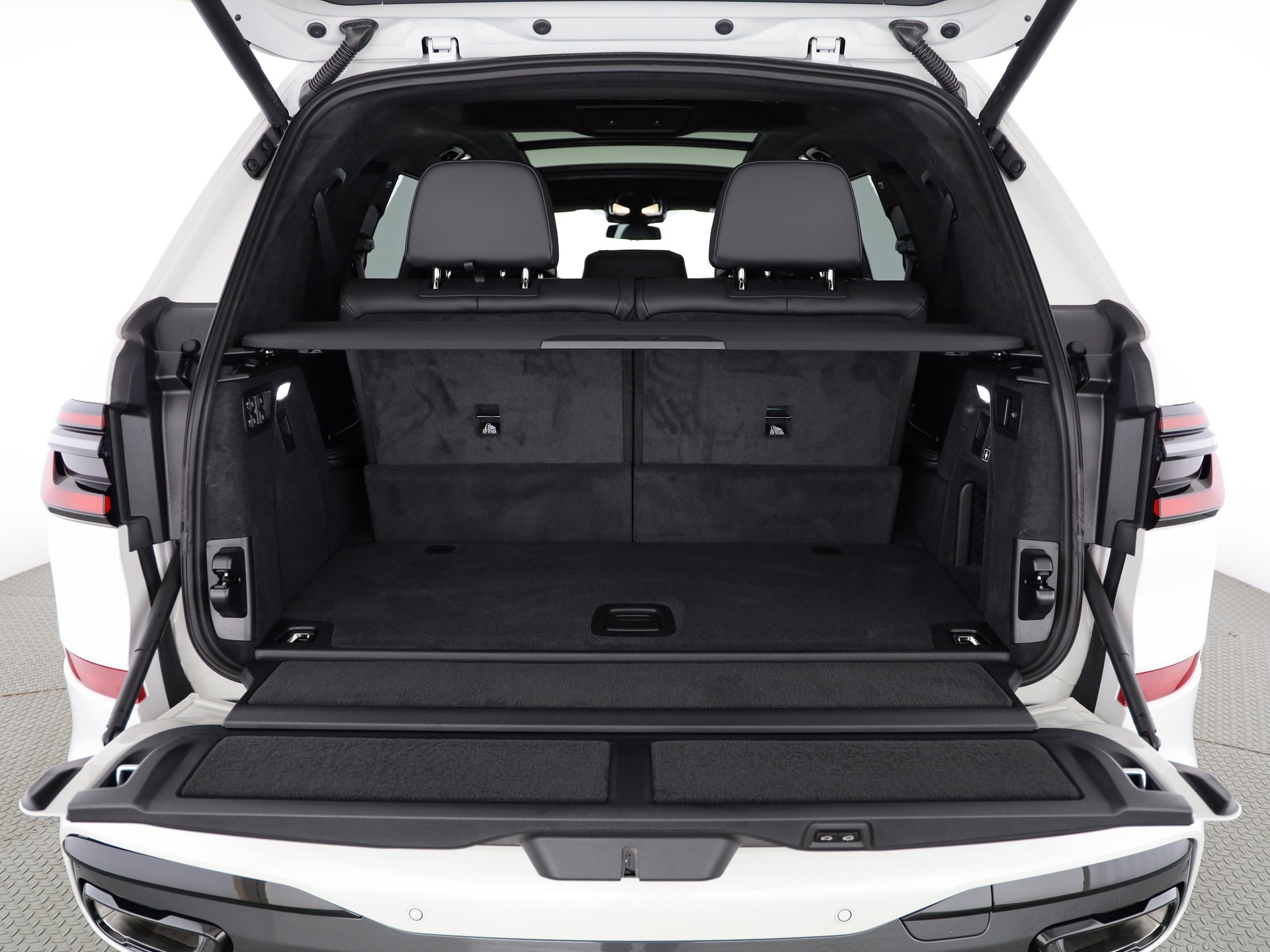 BMW X7 xDr 48 40d M Sport Pro-image-6