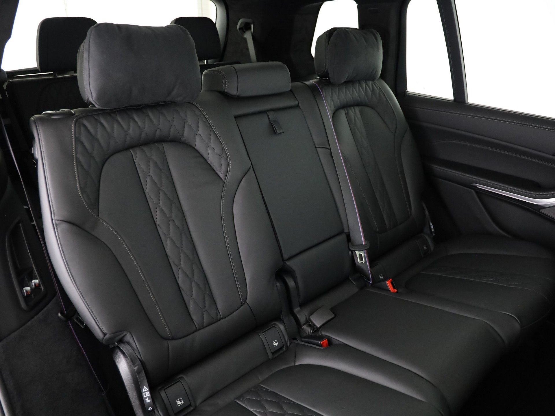 BMW X7 xDr 48 40d M Sport Pro-image-14