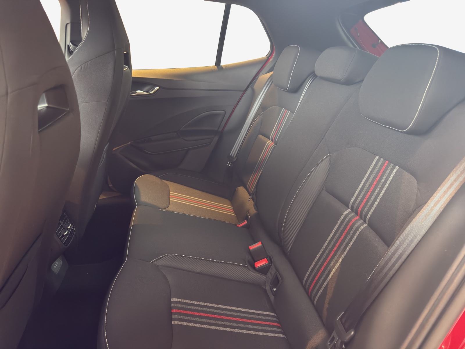 SKODA Fabia 1.0 TSI Monte Carlo DSG-image-11