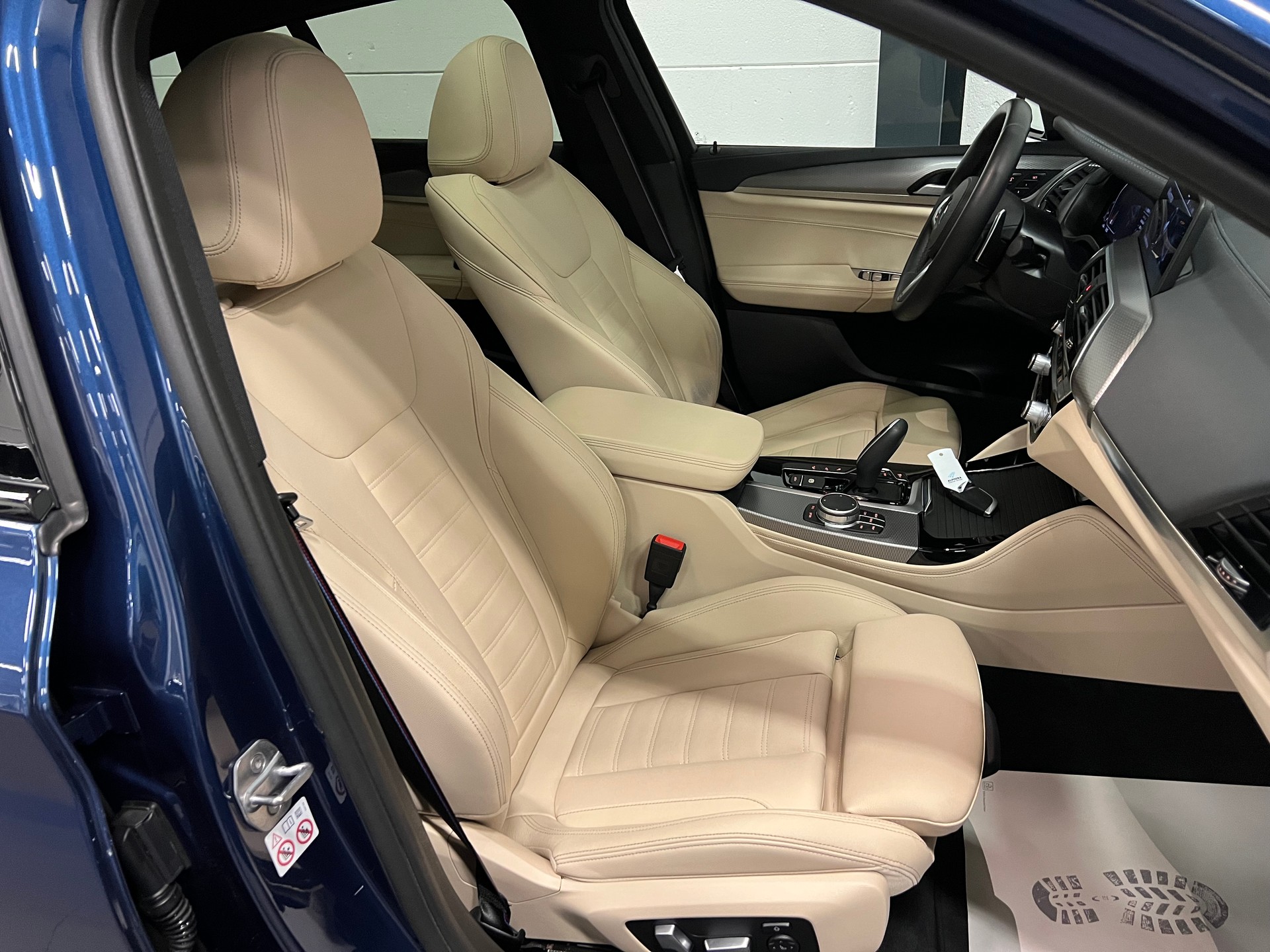 BMW X4 M40i Steptronic-image-19