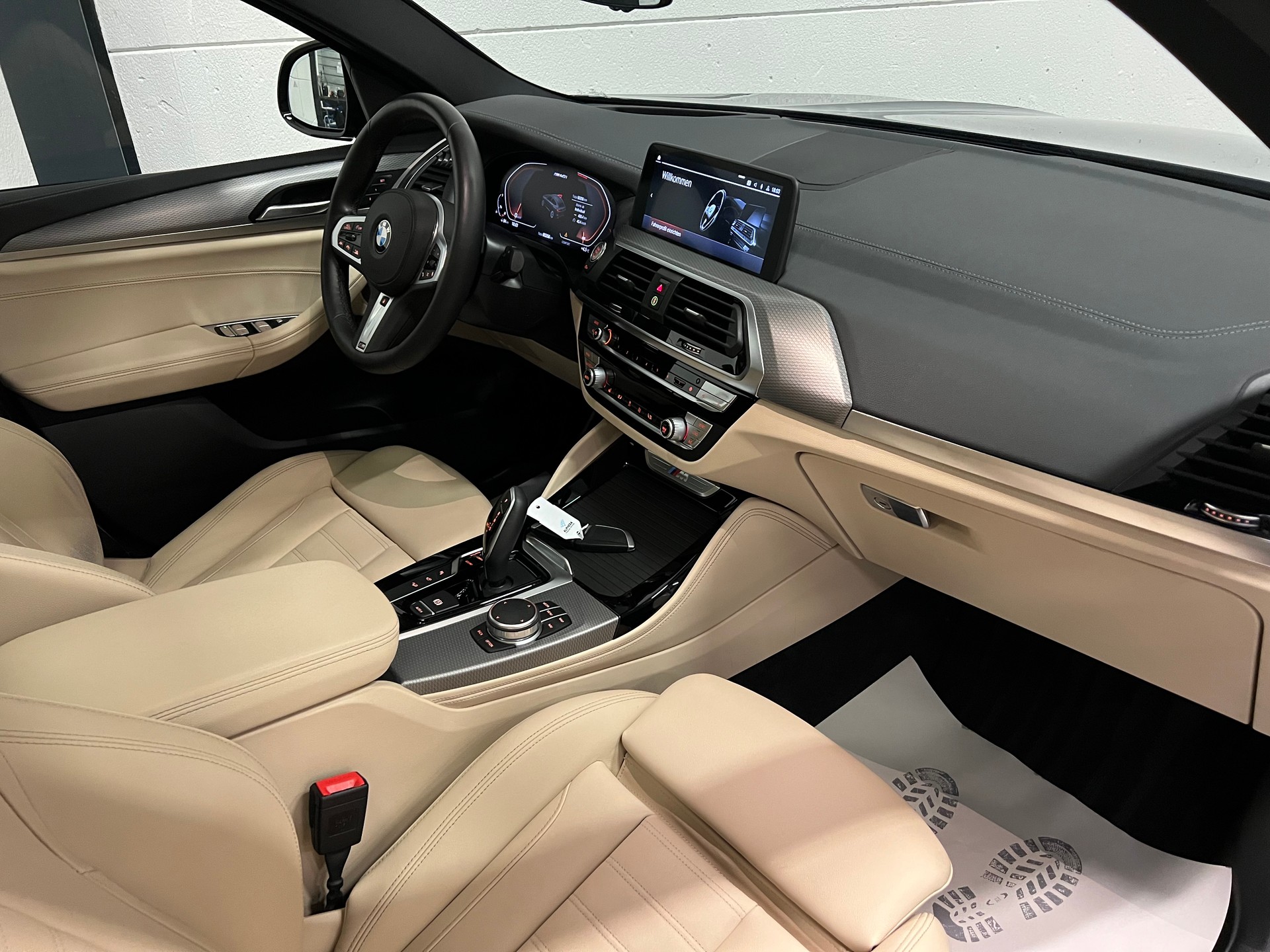 BMW X4 M40i Steptronic-image-18