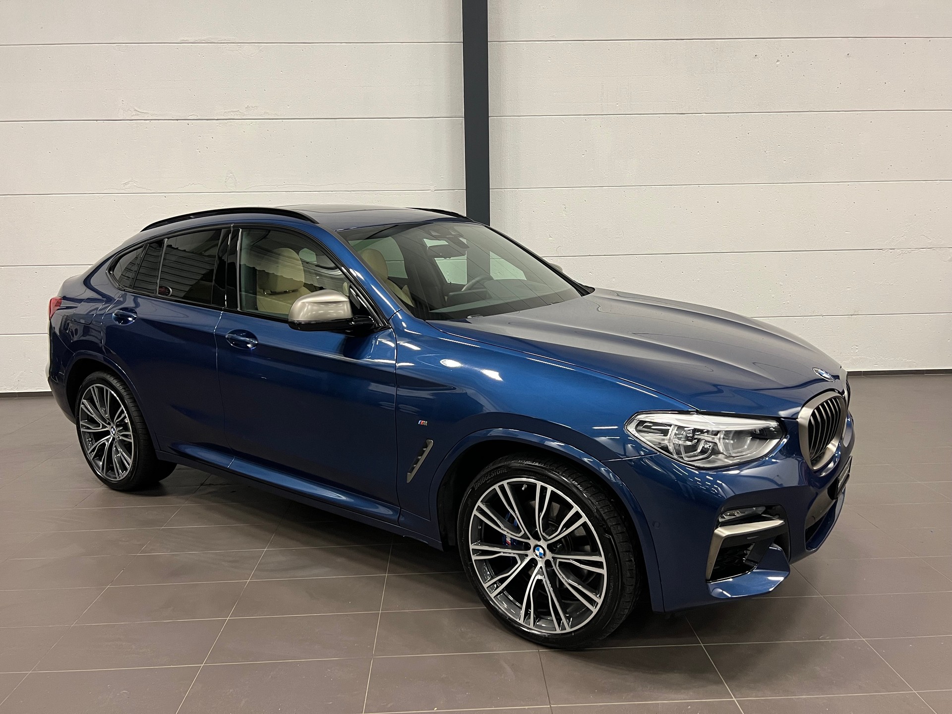 BMW X4 M40i Steptronic-image-3