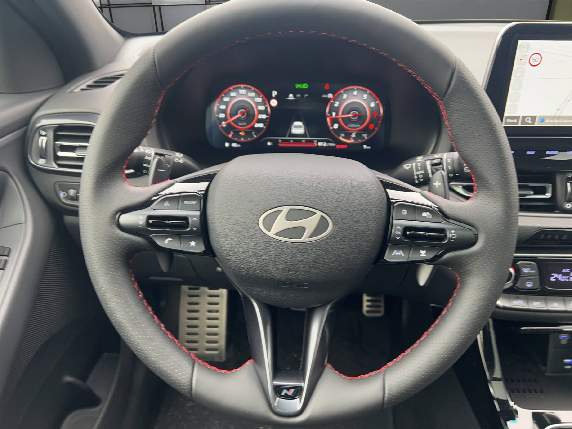 HYUNDAI i30 Wagon 1.5 T-GDi N-Line Lux-image-9