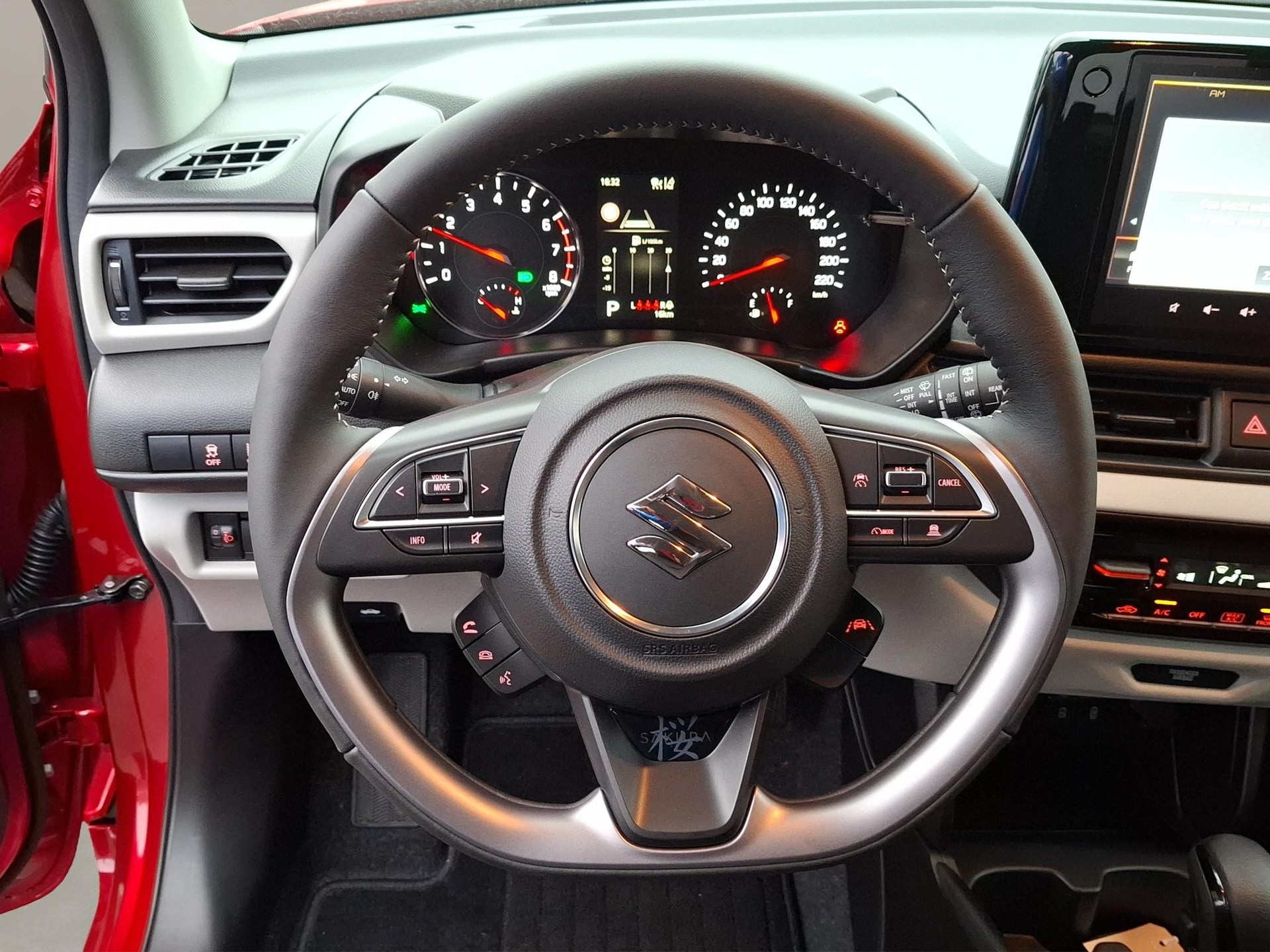 SUZUKI Swift 1.2 Sakura Hybrid Automat-image-6