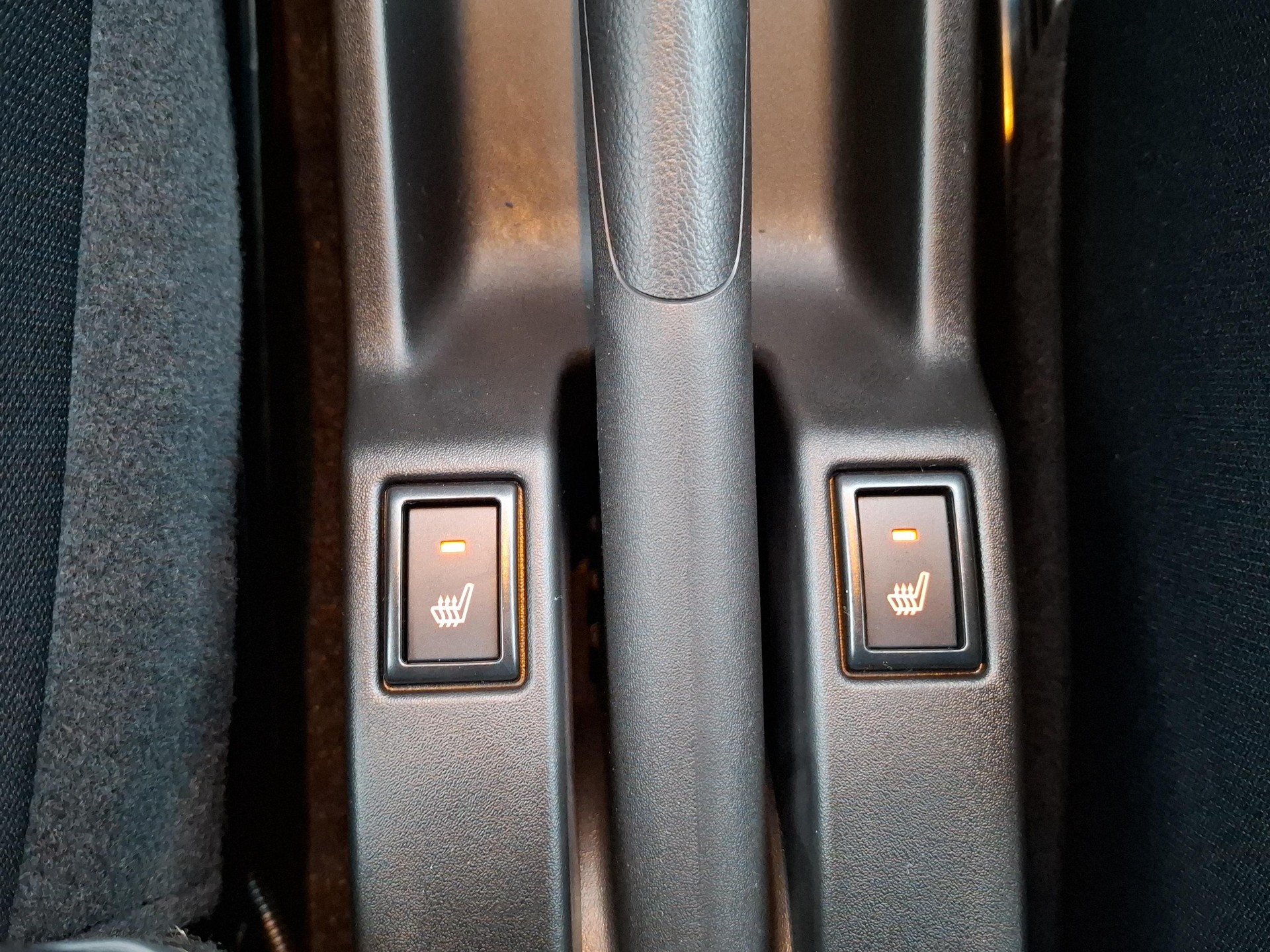 SUZUKI Swift 1.2 Sakura Hybrid Automat-image-9