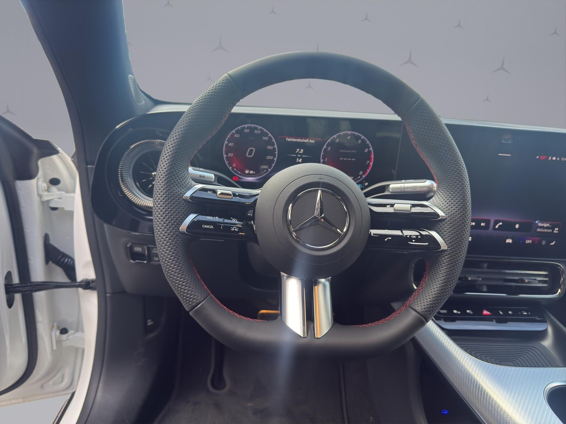 MERCEDES-BENZ CLA 220 AMG Line 4matic-image-10