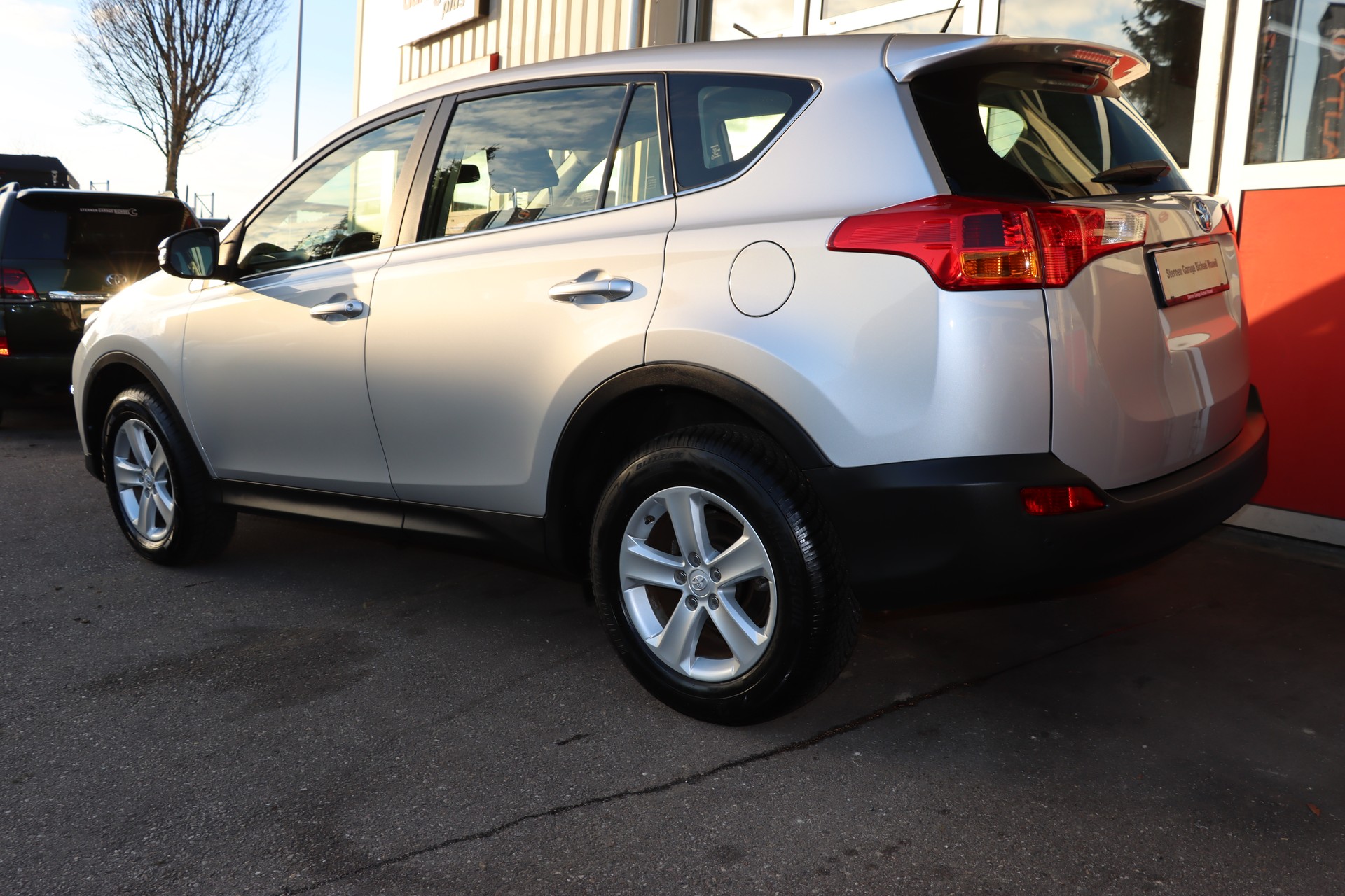 TOYOTA RAV-4 2.0 16V Sol Multidrive S-image-6