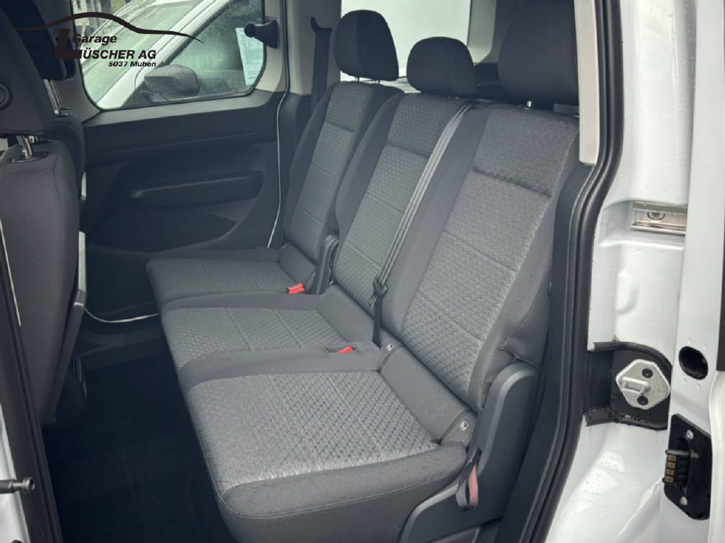FORD TOURNEO Connect 1.5 EcoBoost 114 Titanium-image-9