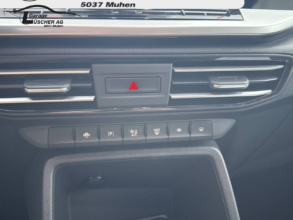 FORD TOURNEO Connect 1.5 EcoBoost 114 Titanium-image-13