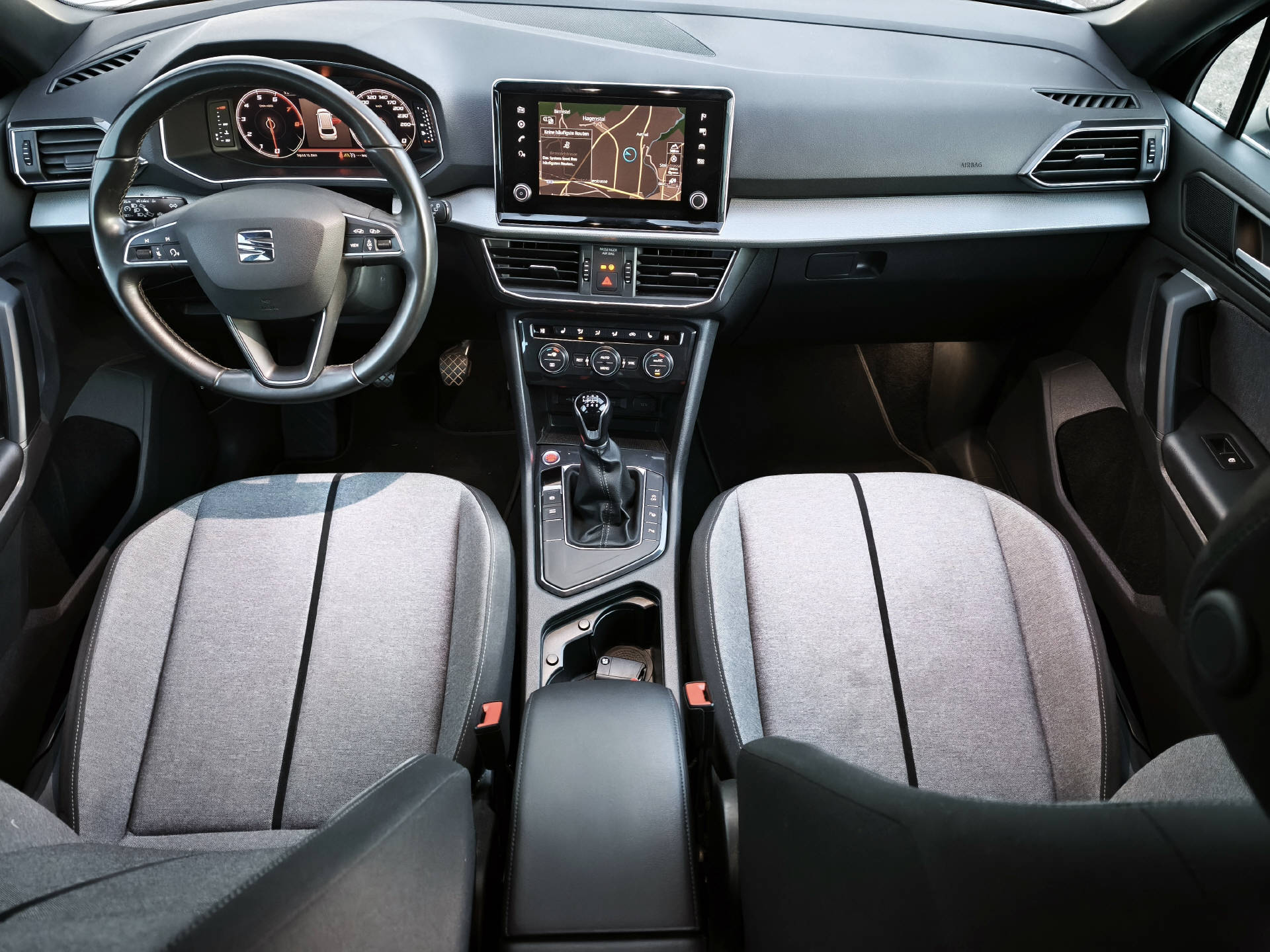 SEAT Tarraco 1.5 TSI Style-image-8