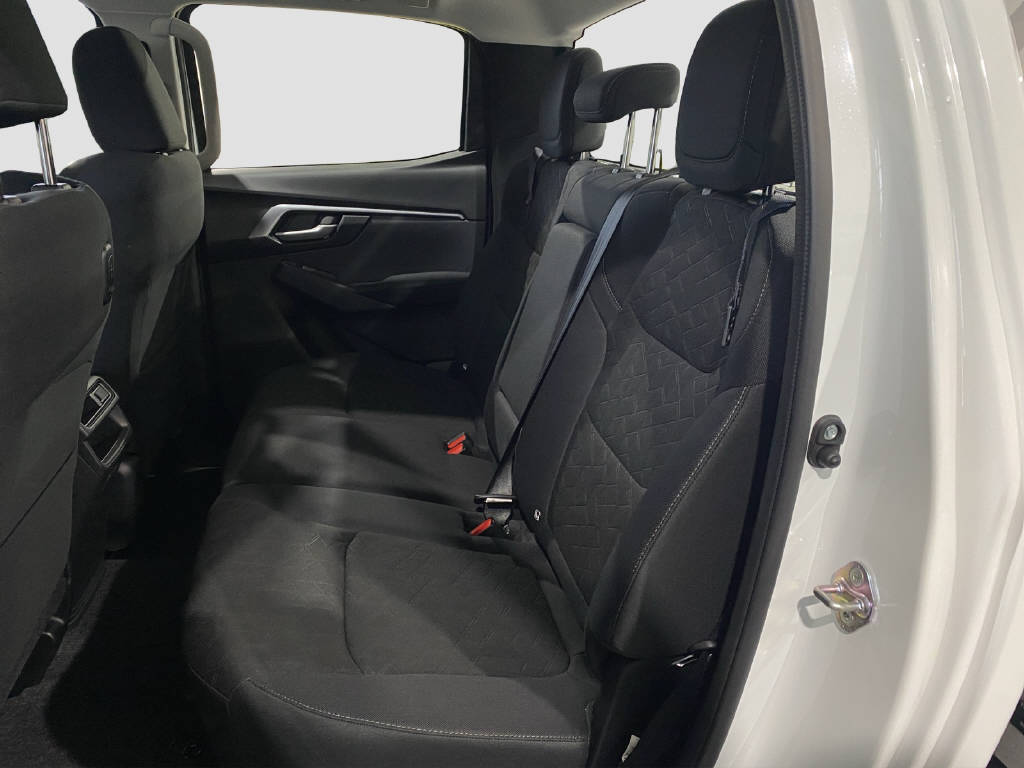 ISUZU D-Max Crew Pick-up 1.9 DDi N60 BB+ 4x4 Brücke Faba-image-17
