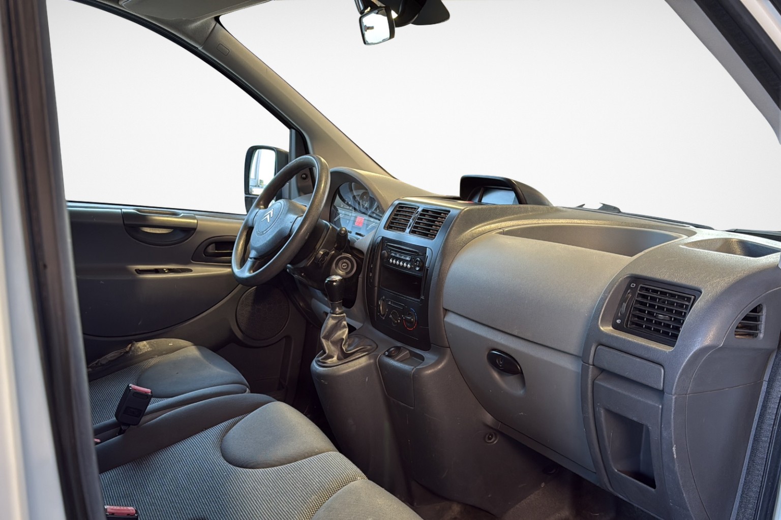 CITROEN Jumpy 1.6 HDi 10 L1H1-image-11