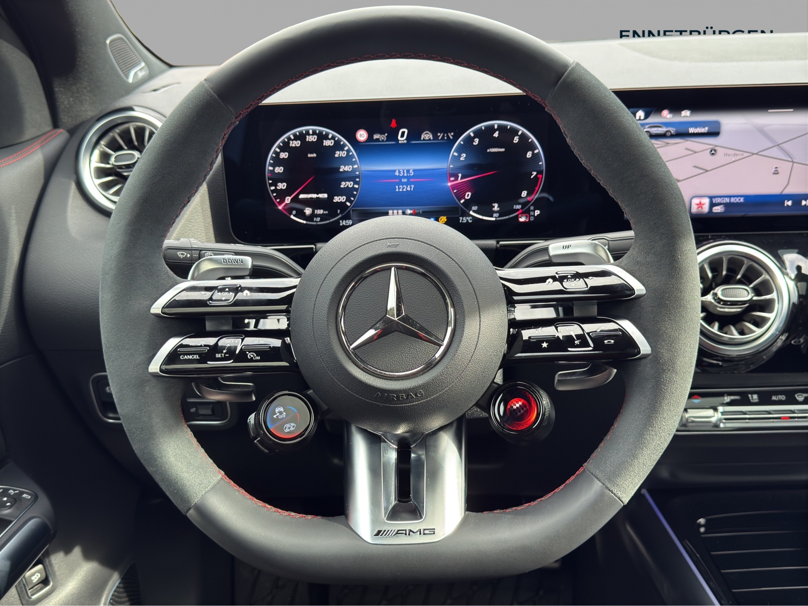 MERCEDES-BENZ GLA AMG 45 S 4Matic+ 8G-DCT-image-11