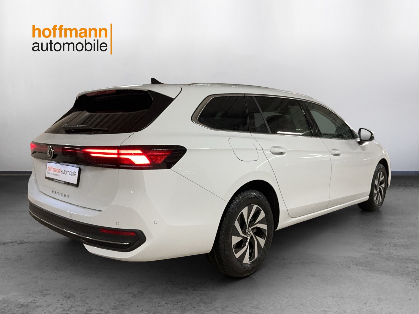 VW Passat Variant 2.0 TDI evo Business DSG-image-3