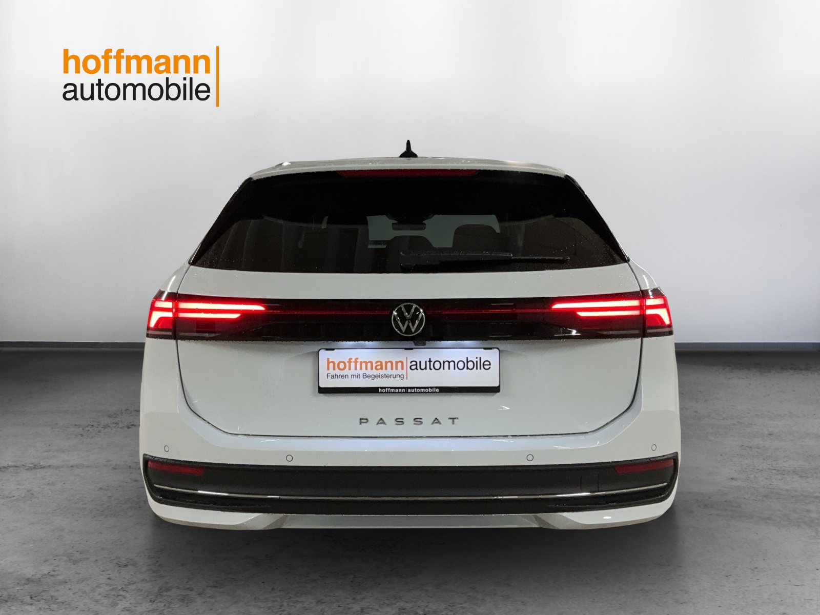 VW Passat Variant 2.0 TDI evo Business DSG-image-4