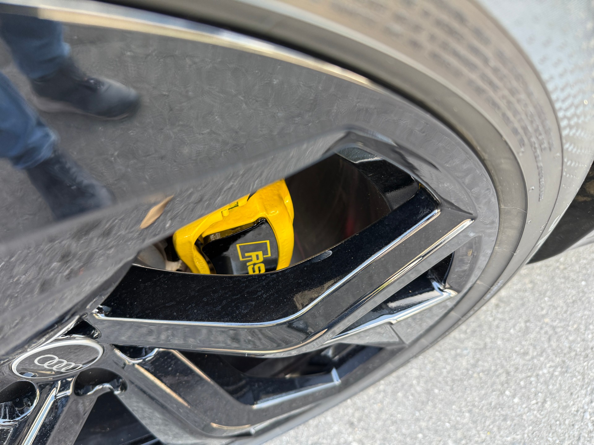 AUDI RSQ8 quattro tiptronic-image-10