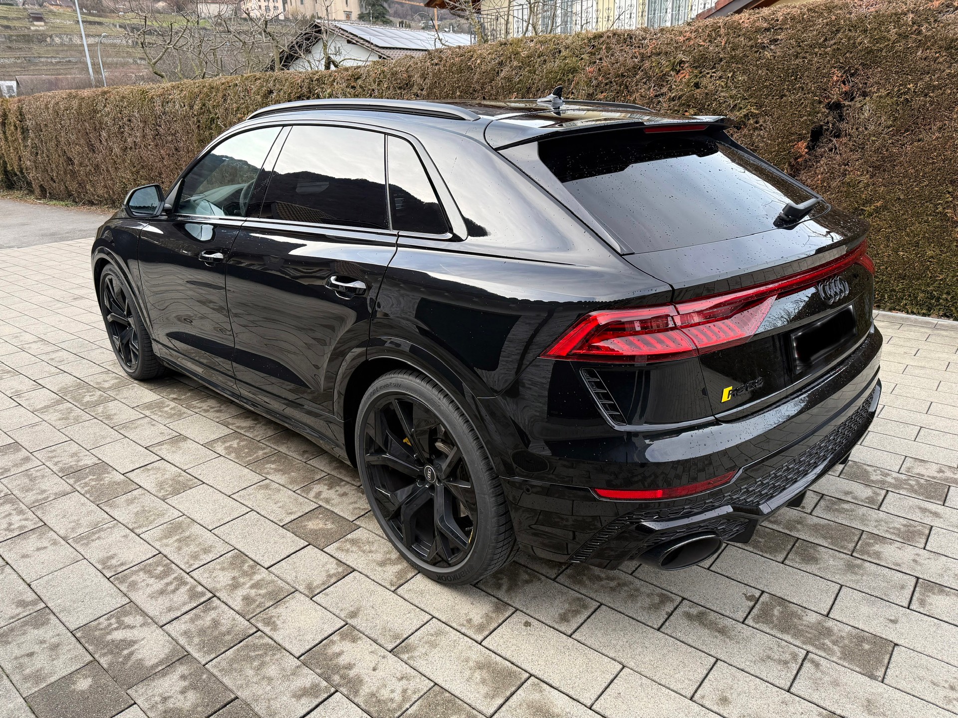 AUDI RSQ8 quattro tiptronic-image-4