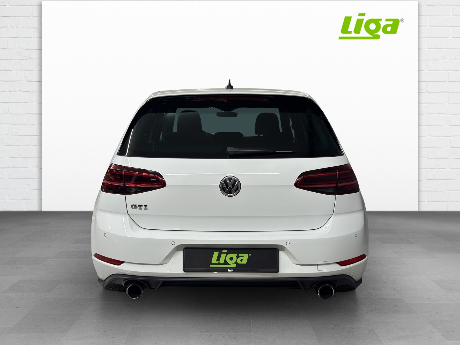 VW Golf VII 2.0 TSI 230 GTI DSG-image-4