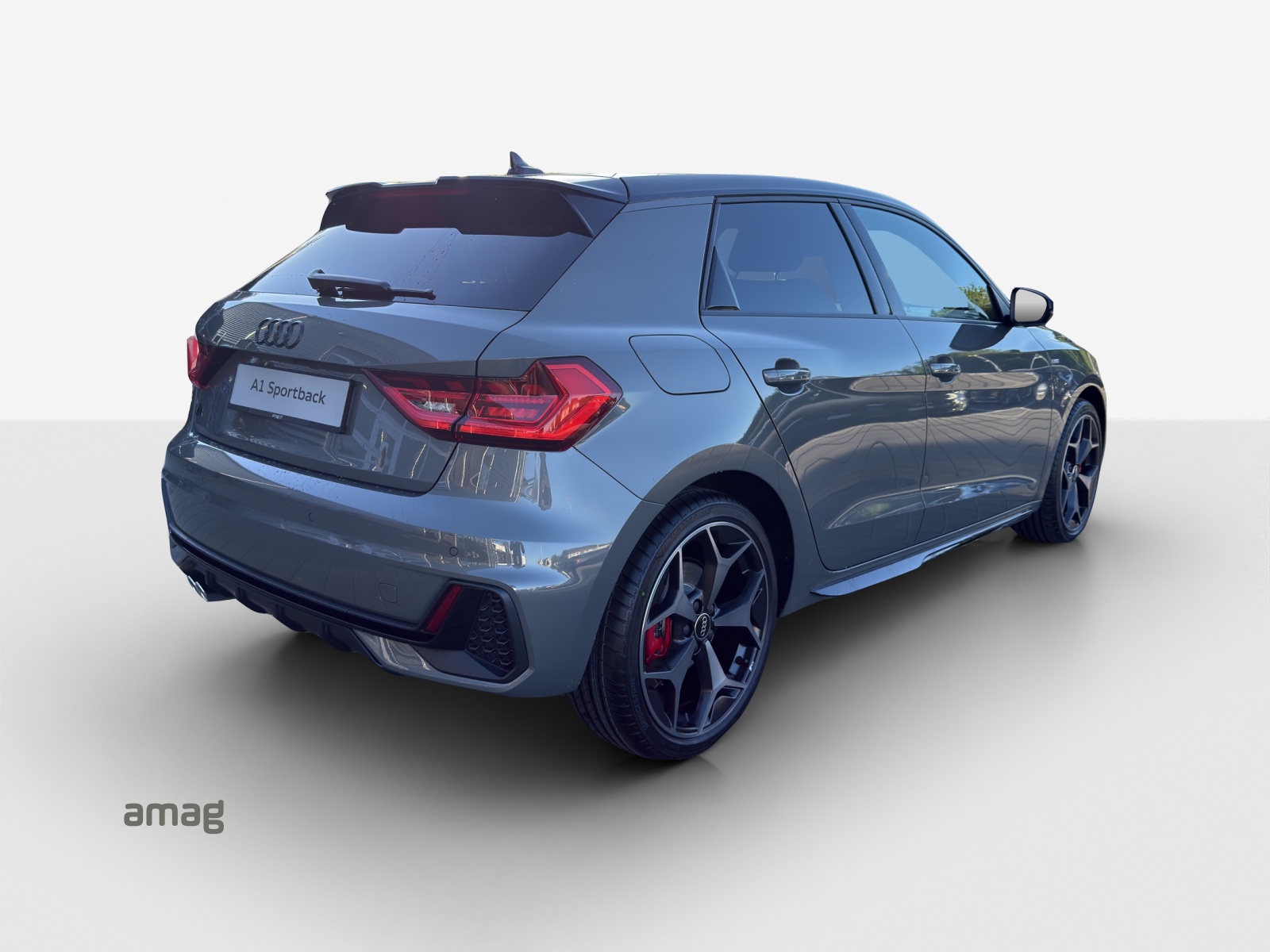AUDI A1 Sportback 40 TFSI S Line S-tronic-image-4