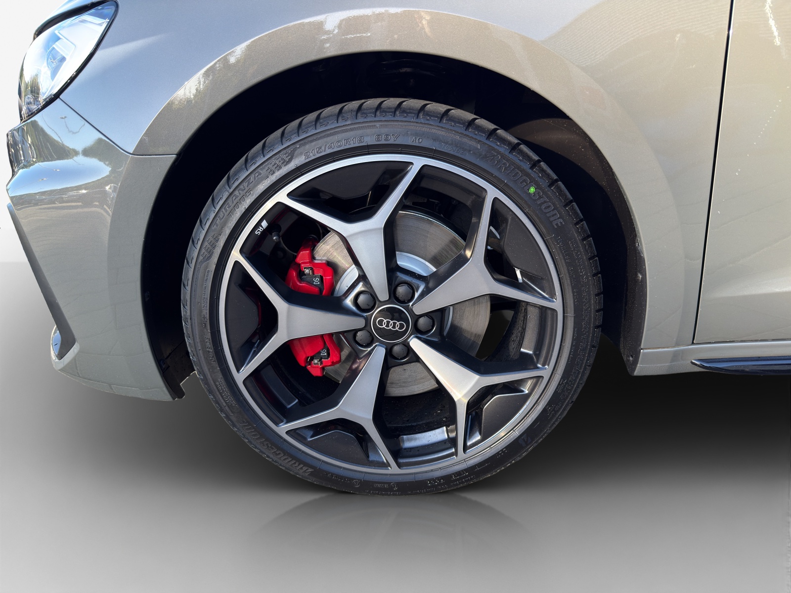 AUDI A1 Sportback 40 TFSI S Line S-tronic-image-13