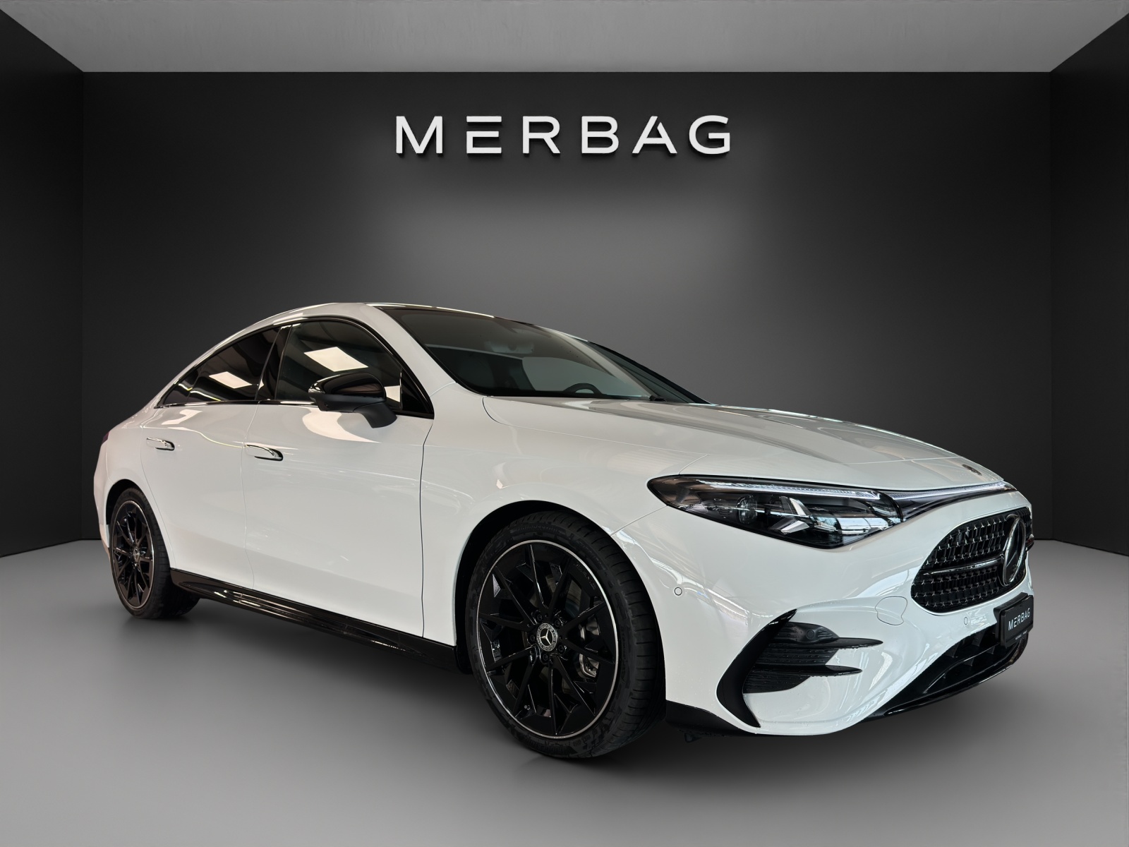 MERCEDES-BENZ CLA 220 8G-DCT 4Matic AMG Line