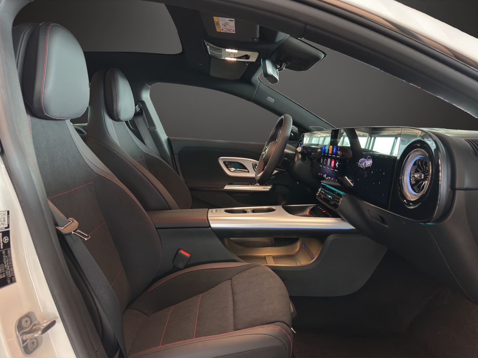 MERCEDES-BENZ CLA 220 8G-DCT 4Matic AMG Line-image-10