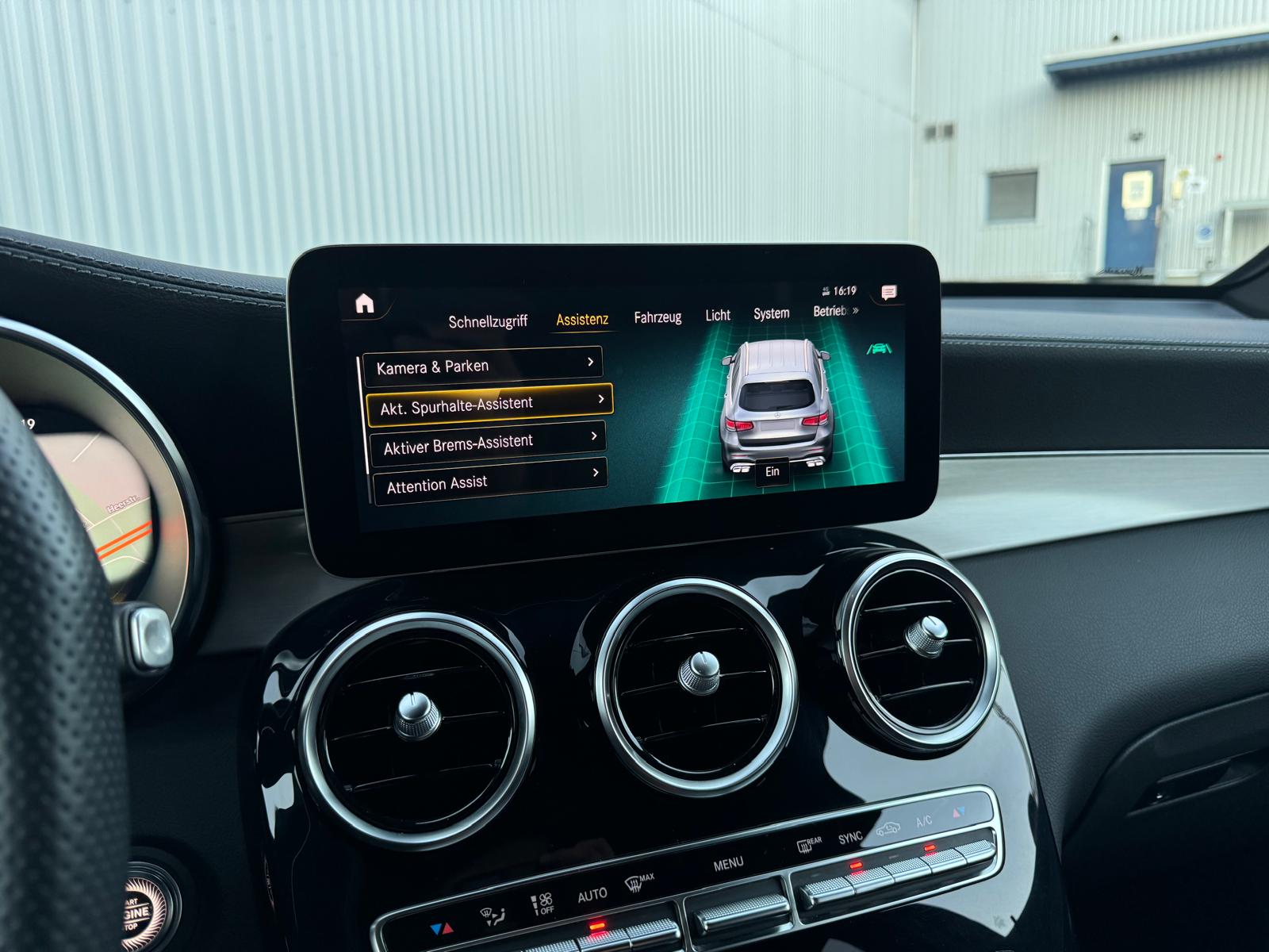 MERCEDES-BENZ GLC 63 AMG Limited All Black 650PS Performance 4Matic 9G-Tronic-image-19