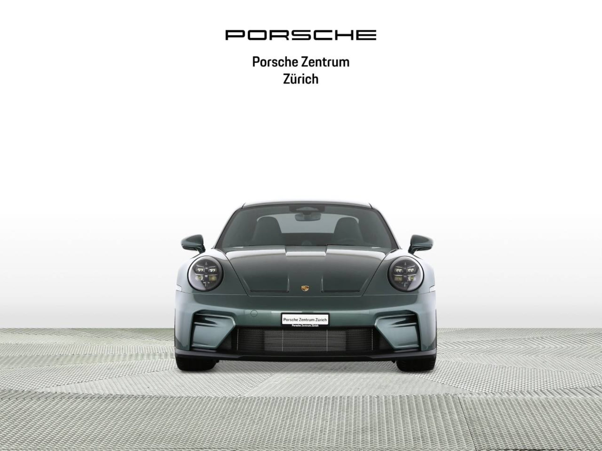 PORSCHE 911 GT3 mit Touring-Paket-image-6