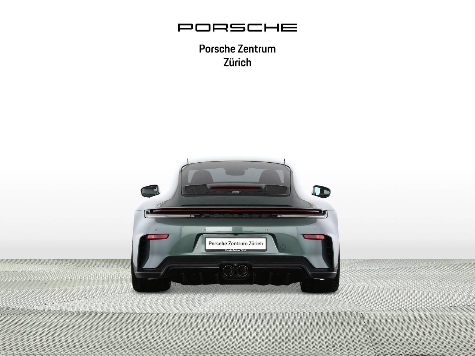 PORSCHE 911 GT3 mit Touring-Paket-image-7
