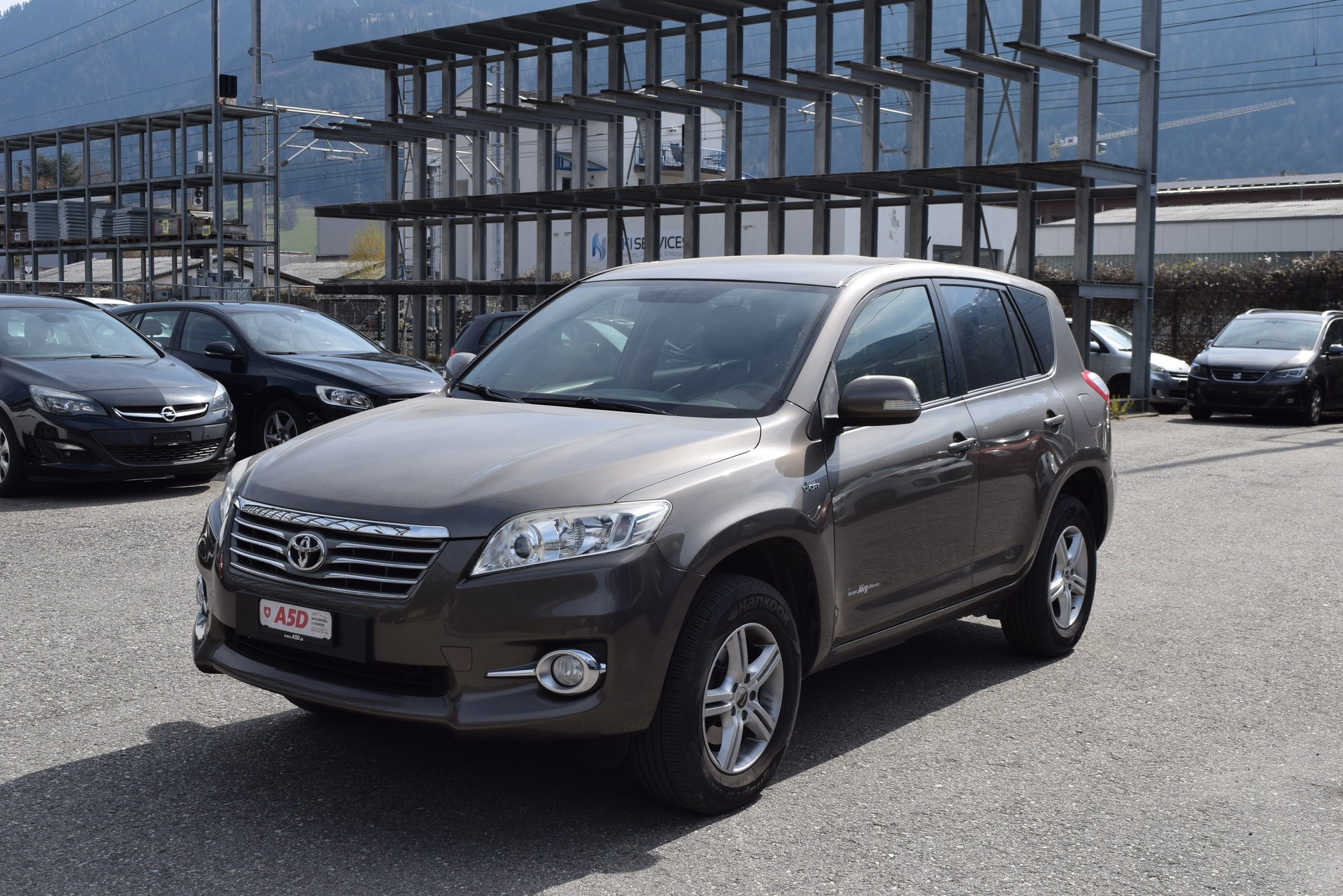TOYOTA RAV-4 2.2D-CAT Style AT-showroom-element-2