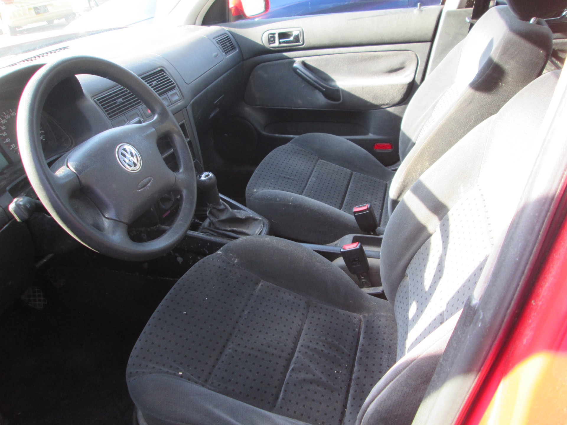 VW Golf Variant 1.6-image-7