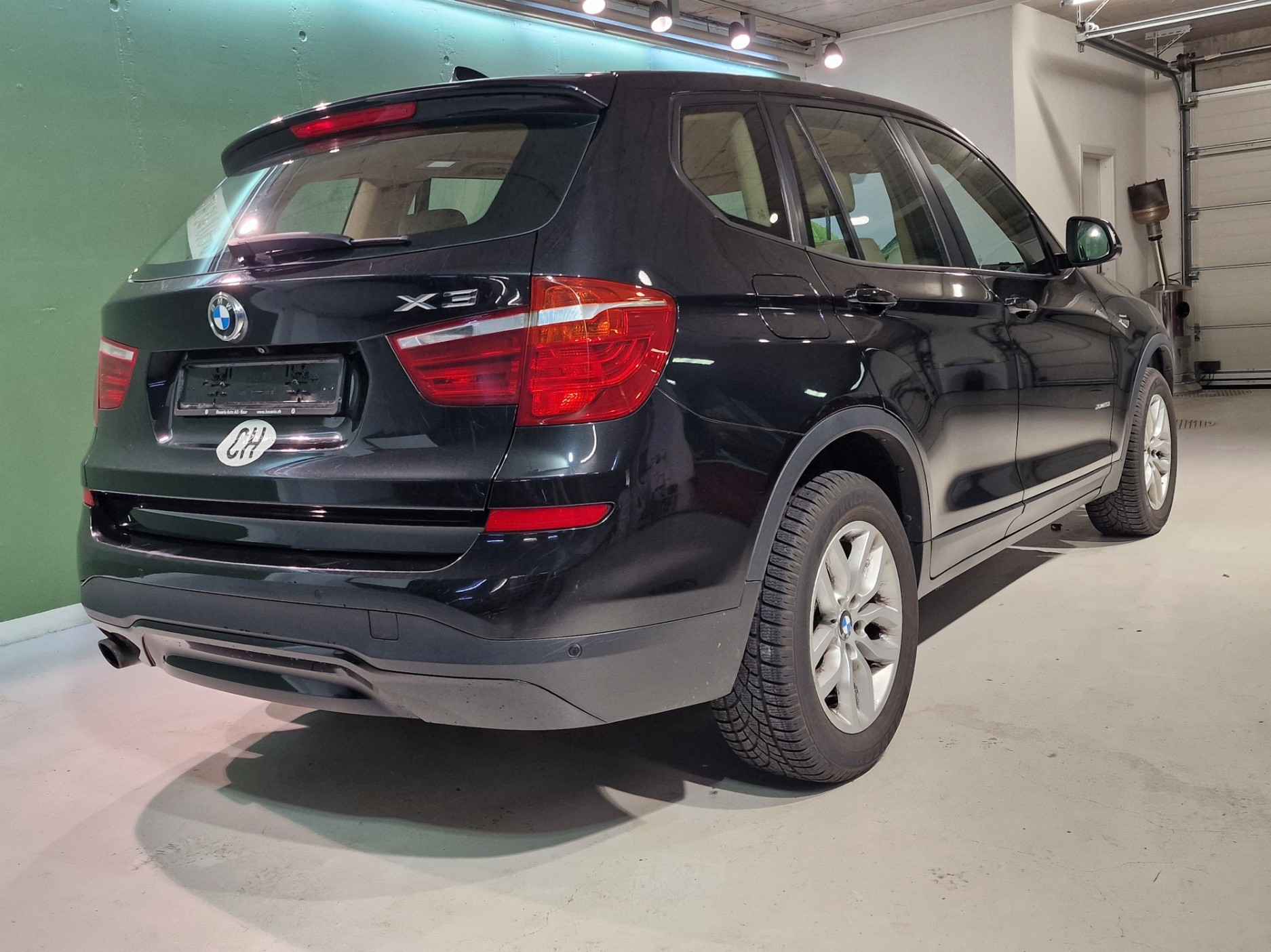 BMW X3 xDrive 20i-image-4