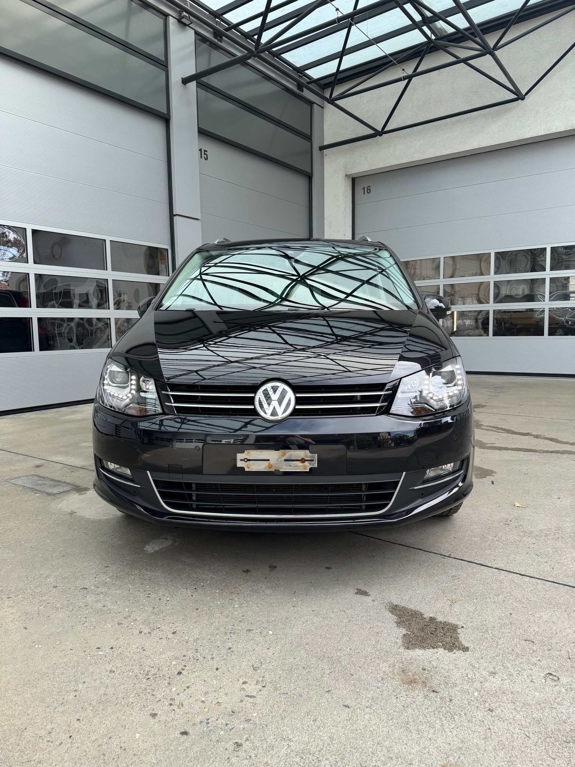 VW Sharan 2.0 TDI BMT Highline 4Motion DSG-image-0