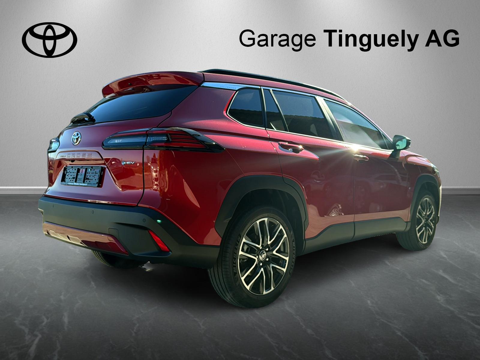 TOYOTA Corolla Cross 2.0 HSD Trend AWD-i-image-3