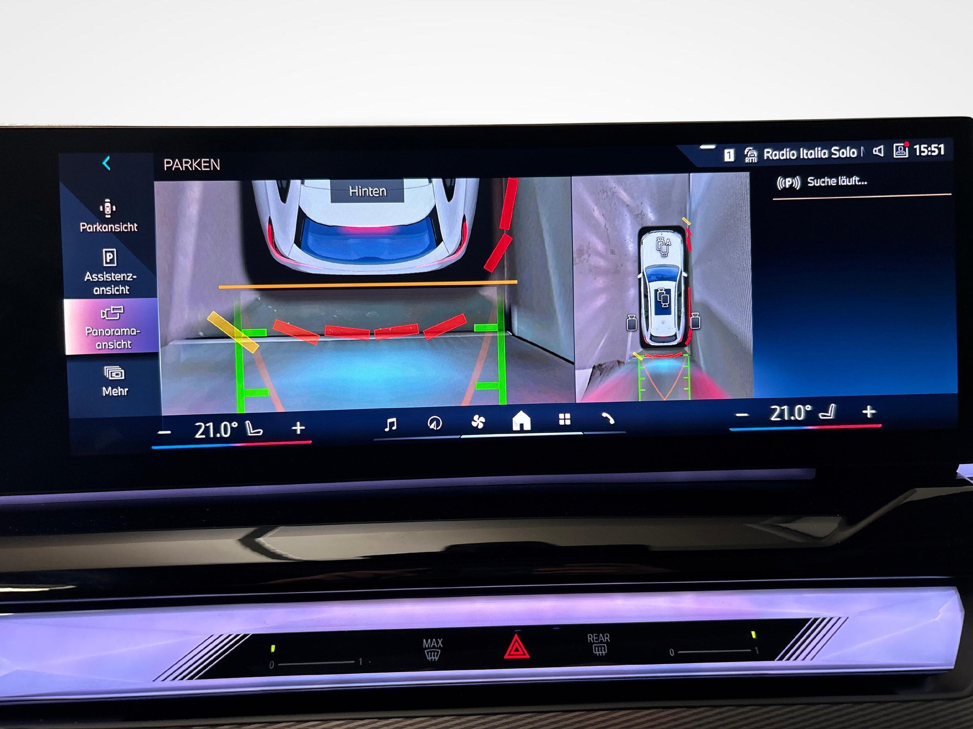 BMW 520d xDrive Touring-image-8