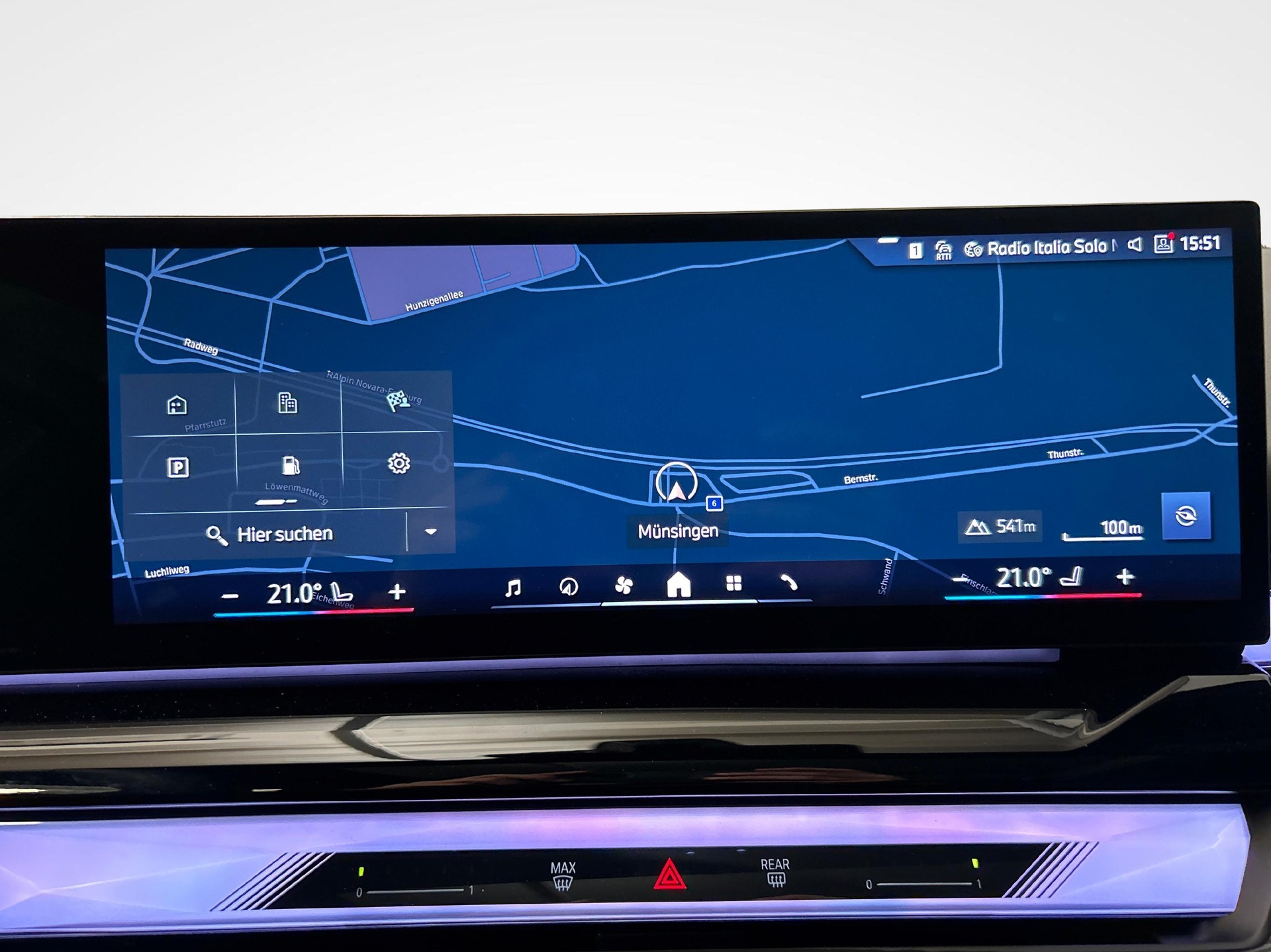 BMW 520d xDrive Touring-image-7