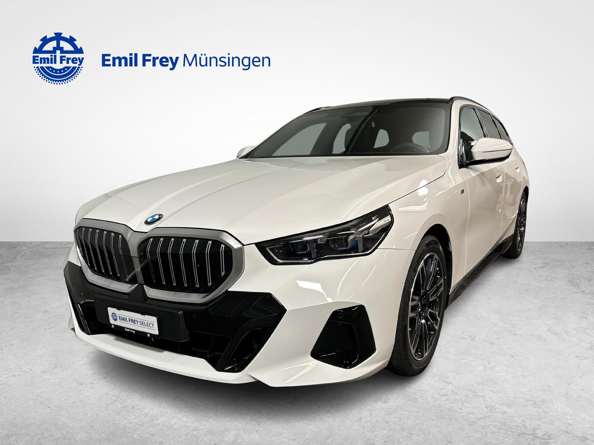 BMW 520d xDrive Touring-image-0