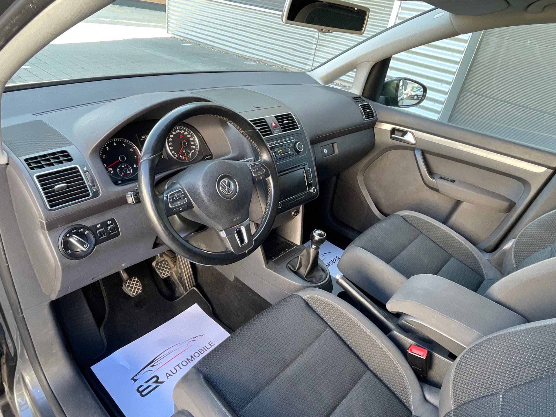 VW Touran 1.4 TSI Comfortline-image-10