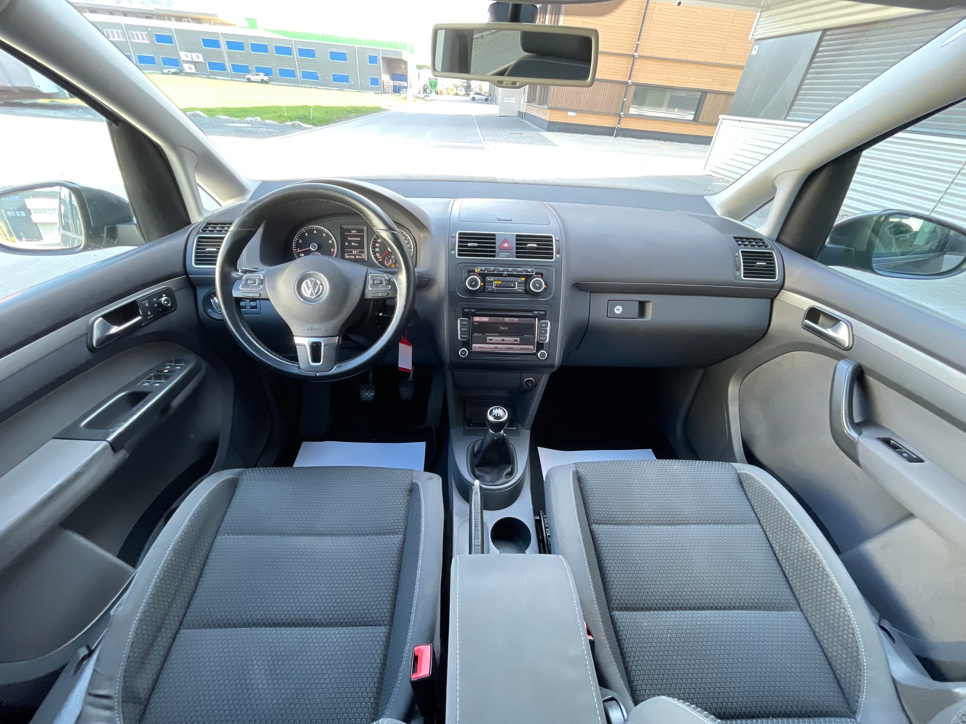 VW Touran 1.4 TSI Comfortline-image-9