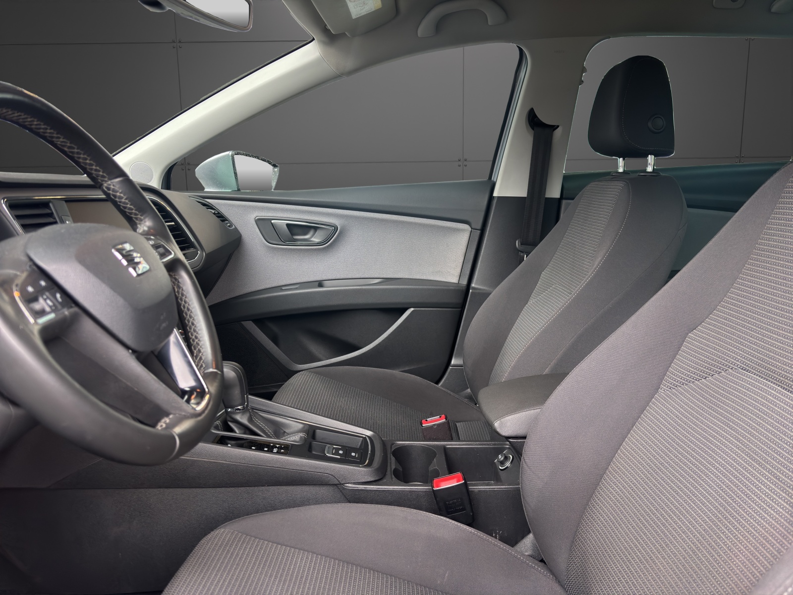 SEAT Leon ST 1.6 TDI CR Style-image-2
