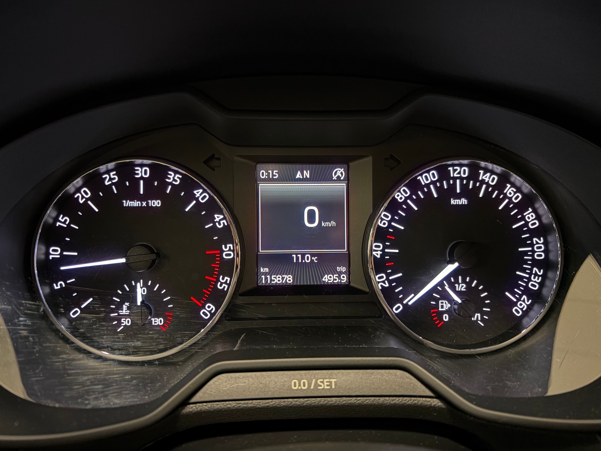 SKODA Octavia 2.0 TDI Elegance DSG-image-10