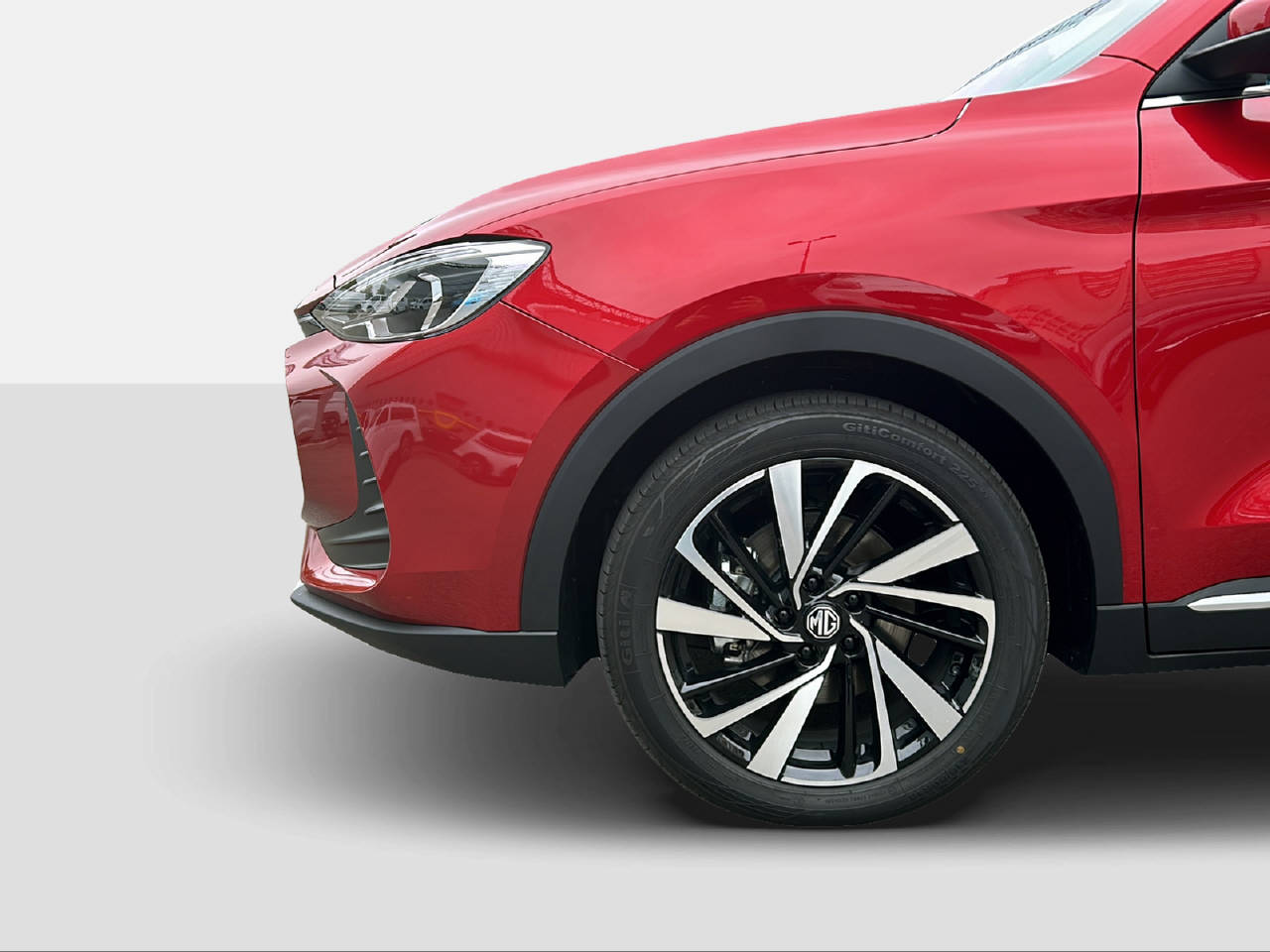 MG ZS 1.5 Hybrid+ Luxury-image-8