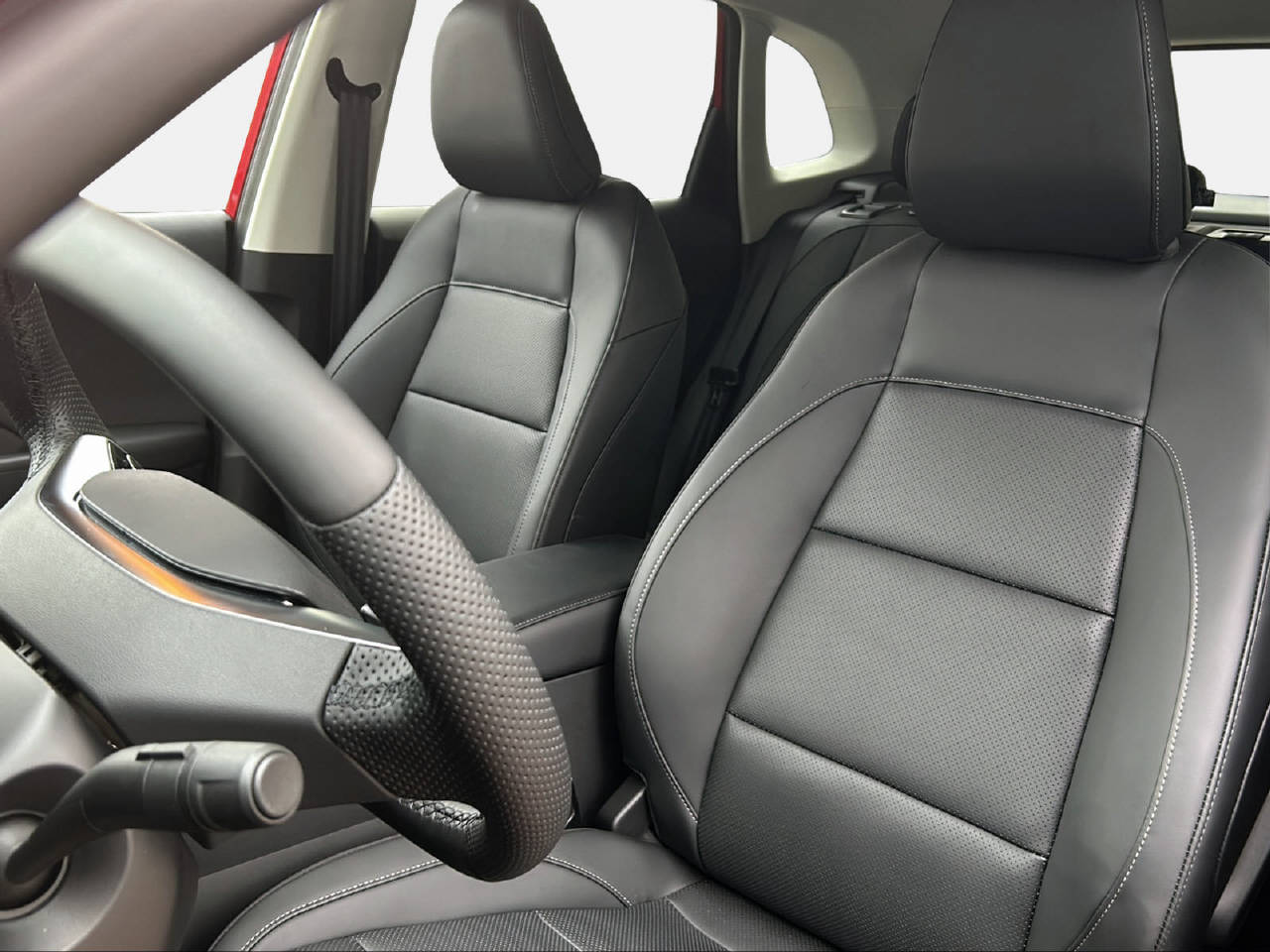 MG ZS 1.5 Hybrid+ Luxury-image-13