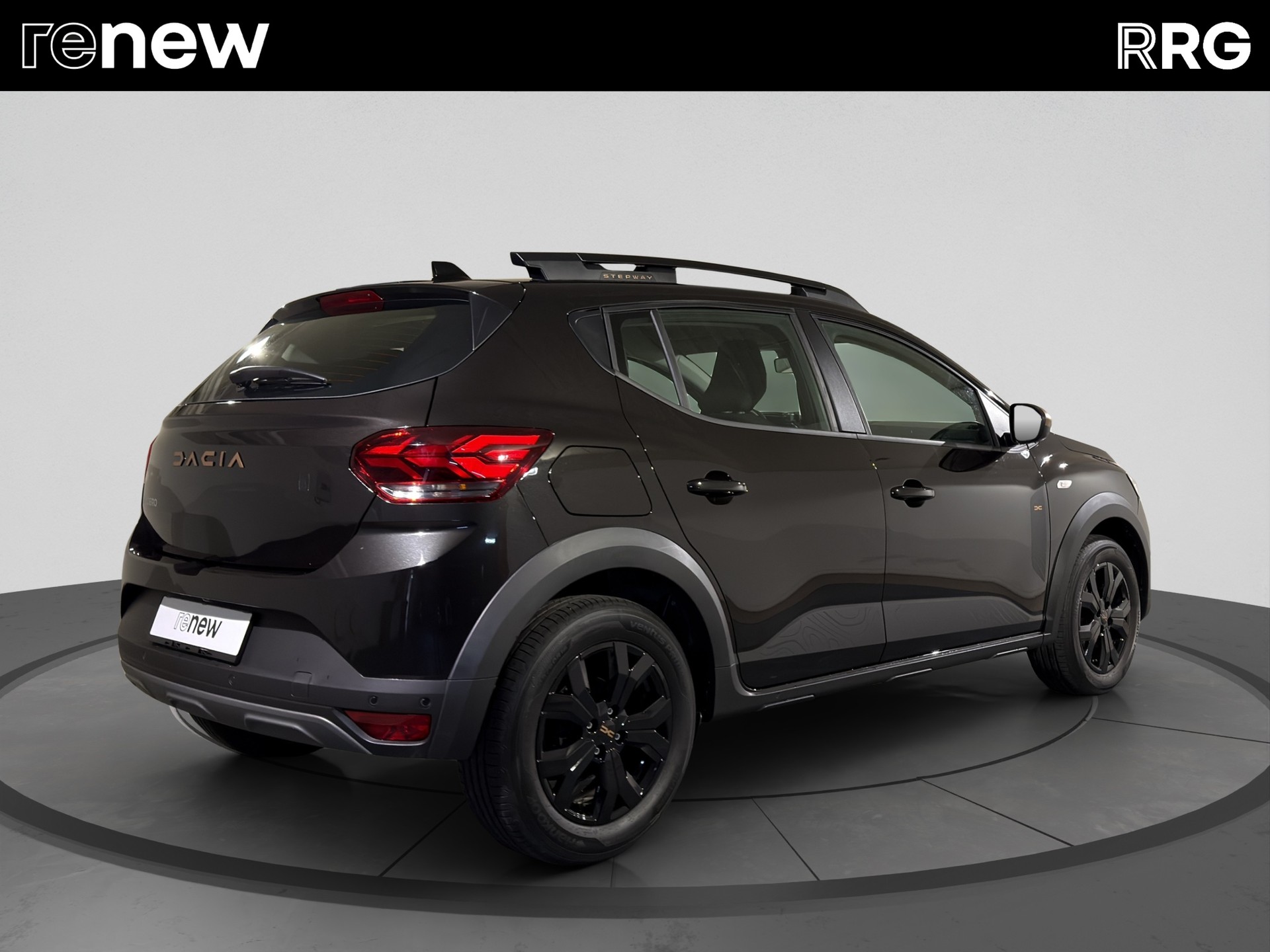 DACIA Sandero Stepway TCe 90 Extreme+ CVT-image-2