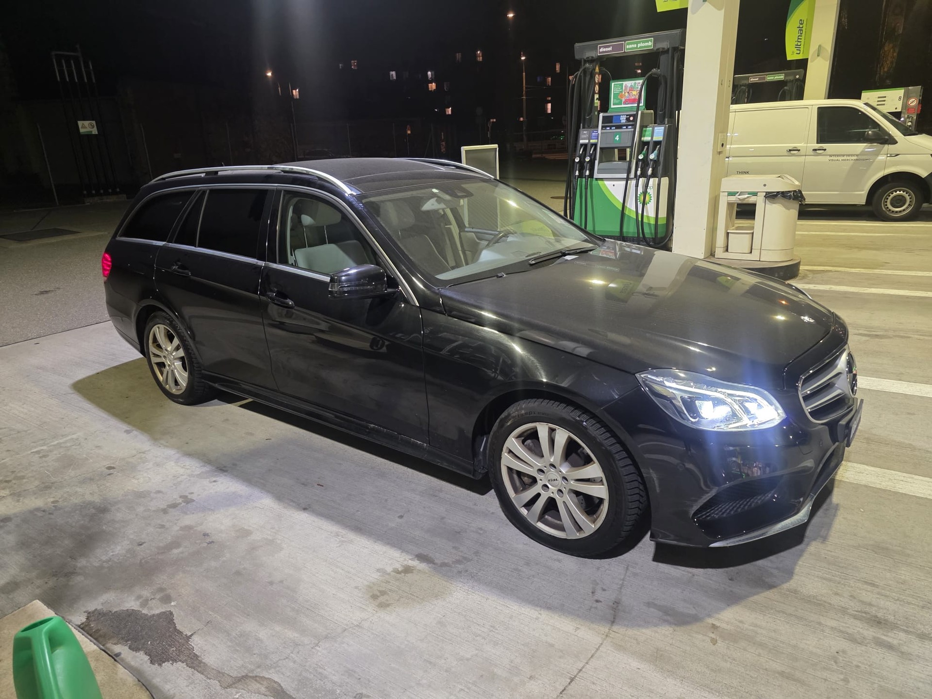 MERCEDES-BENZ CDI AMG LINE 4-MATIC-image-1