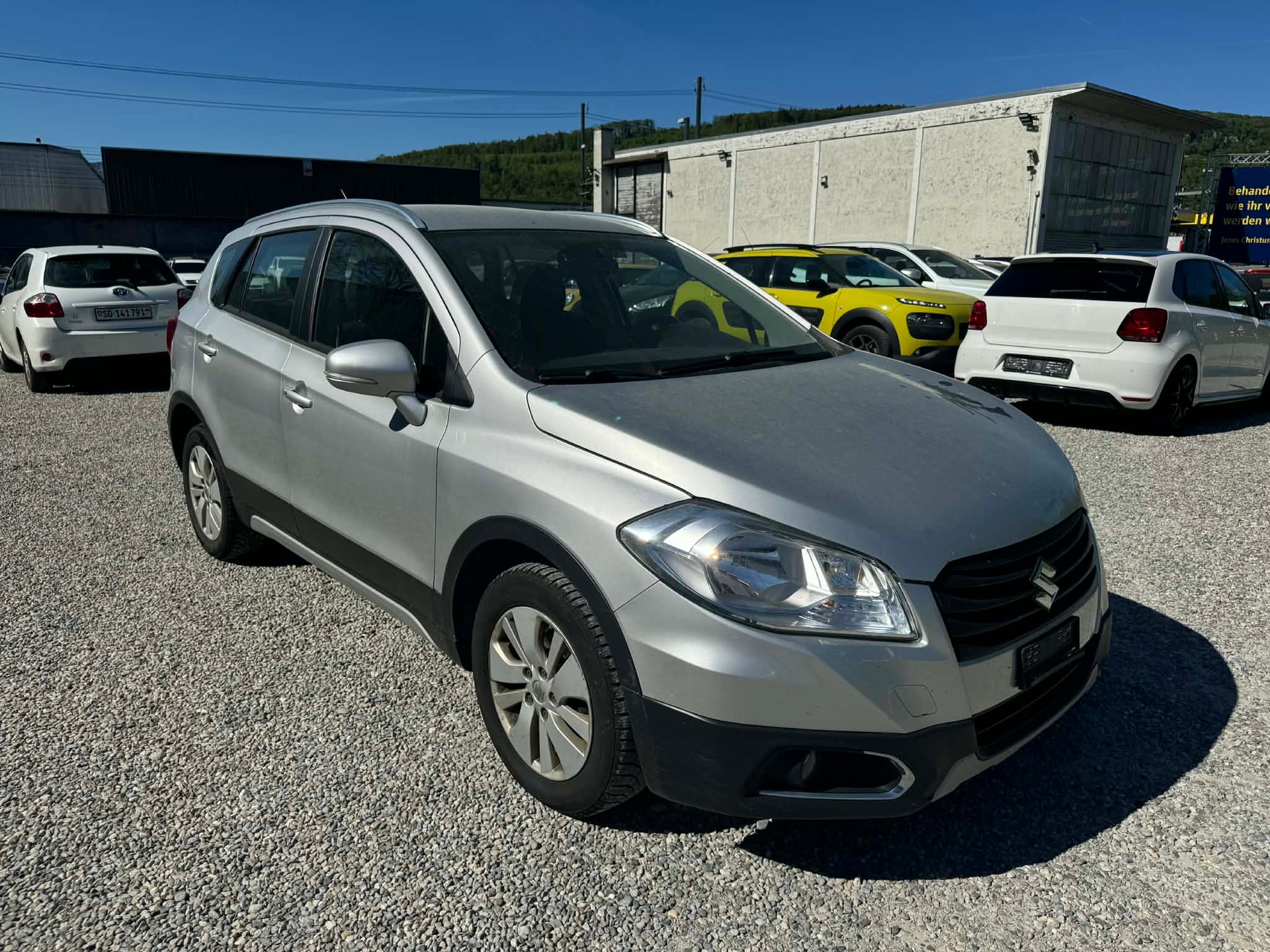 SUZUKI SX4 S-Cross 1.6 TD Compact+ 4WD-image-13