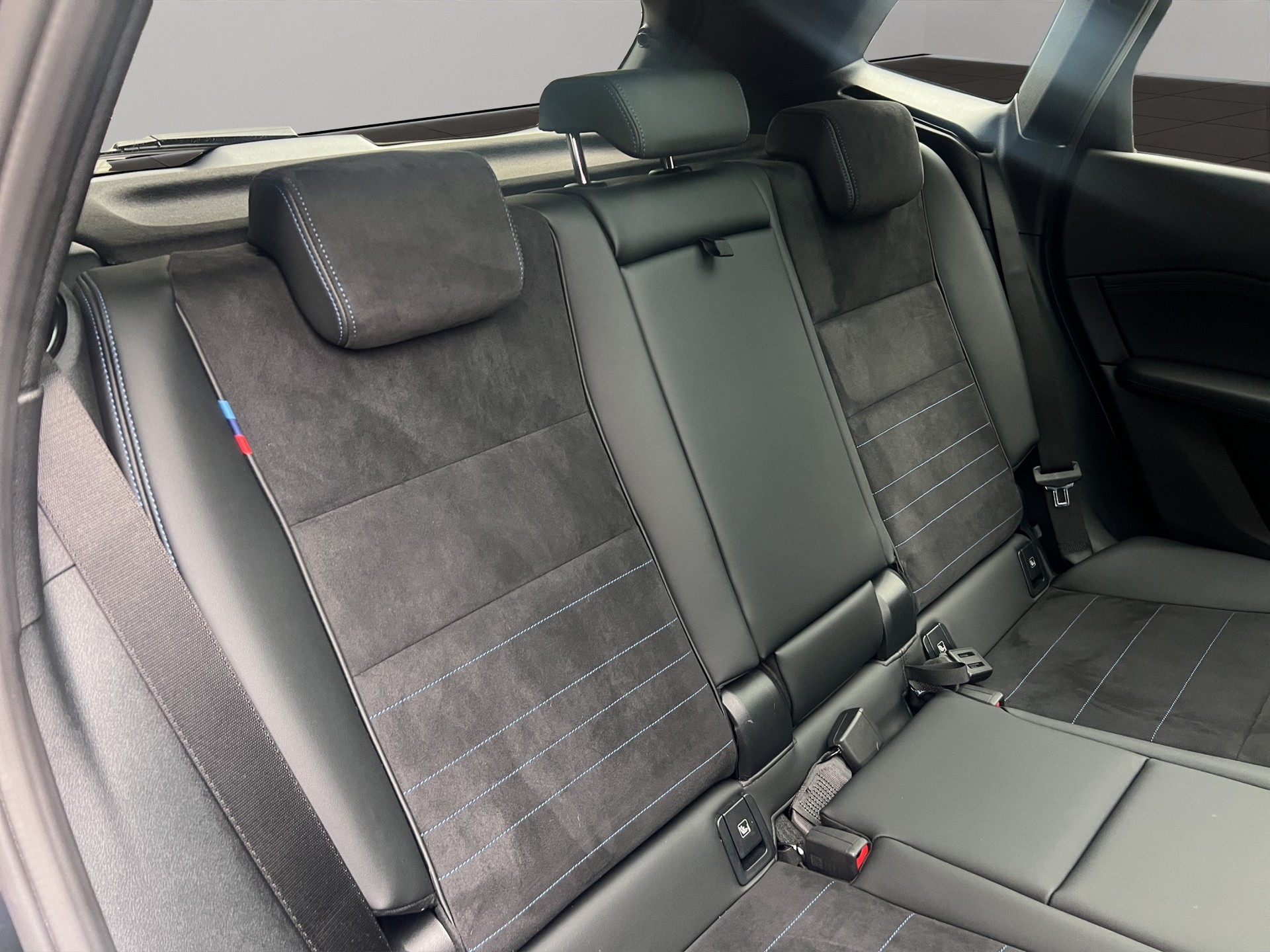 BMW 230e xDrive Active Tourer M Sport-image-22