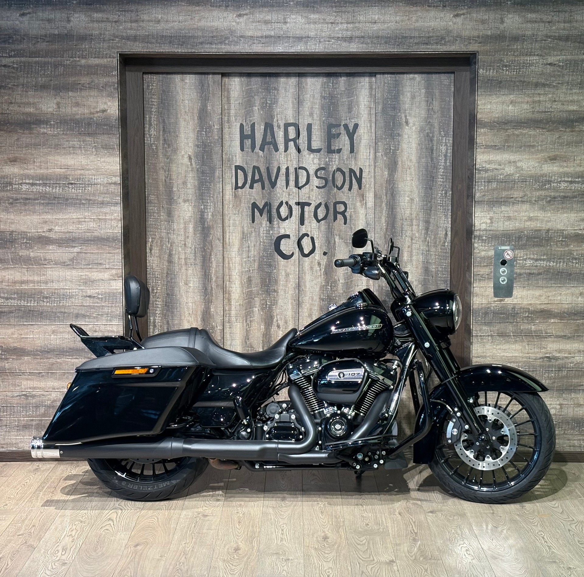 HARLEY-DAVIDSON FLHRXS Road King Special 107 ABS